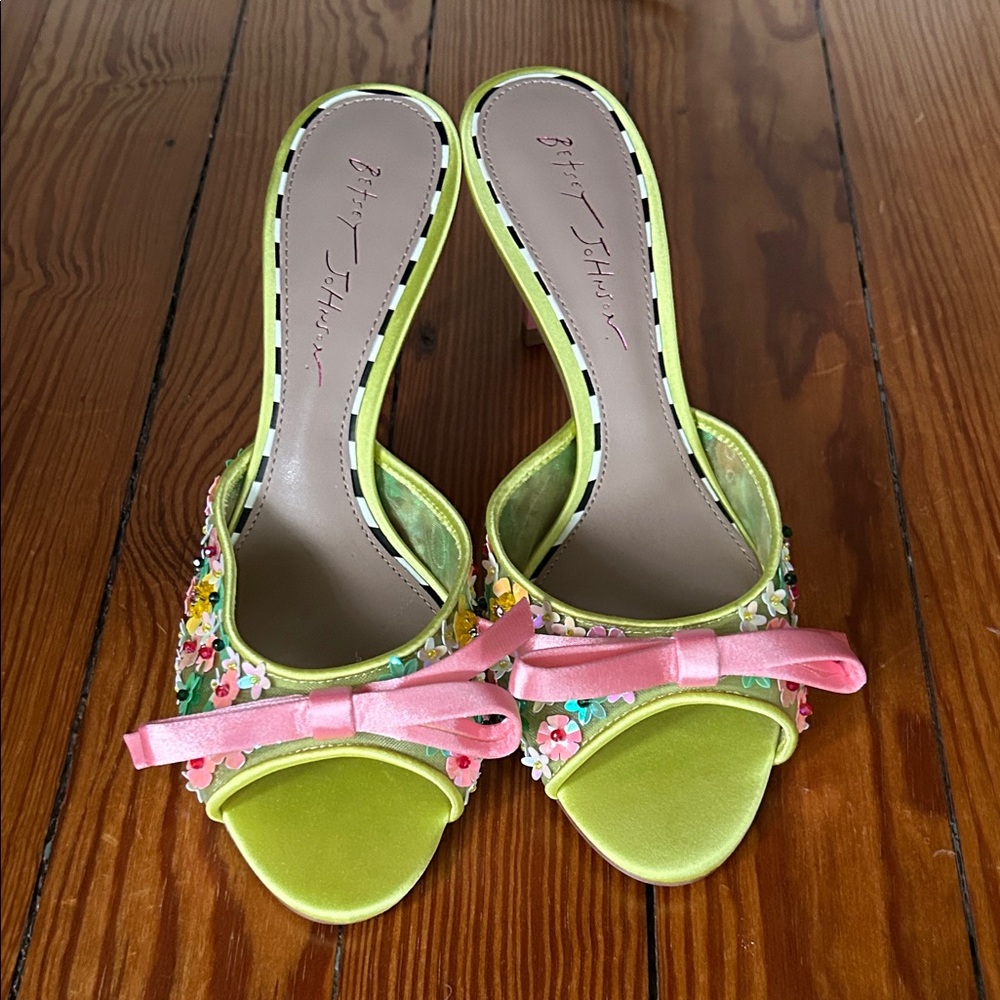 Betsey Johnson Lime Muliti Naddia Heels